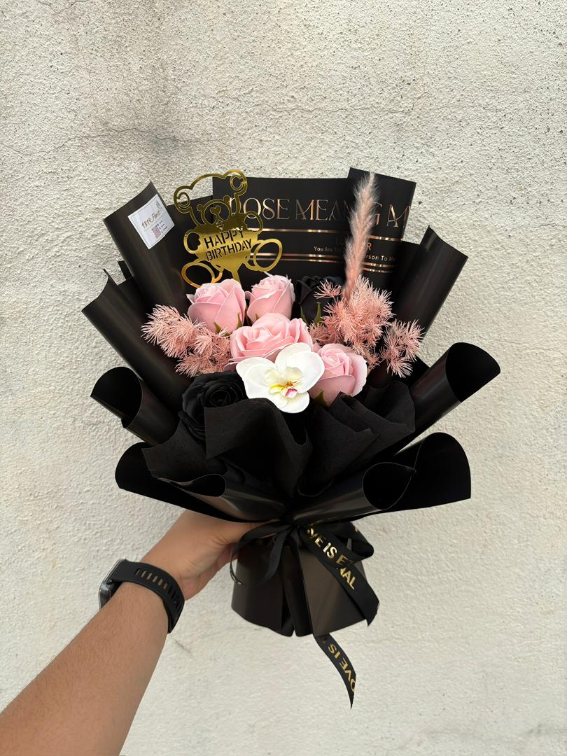 LUXE DESIRE