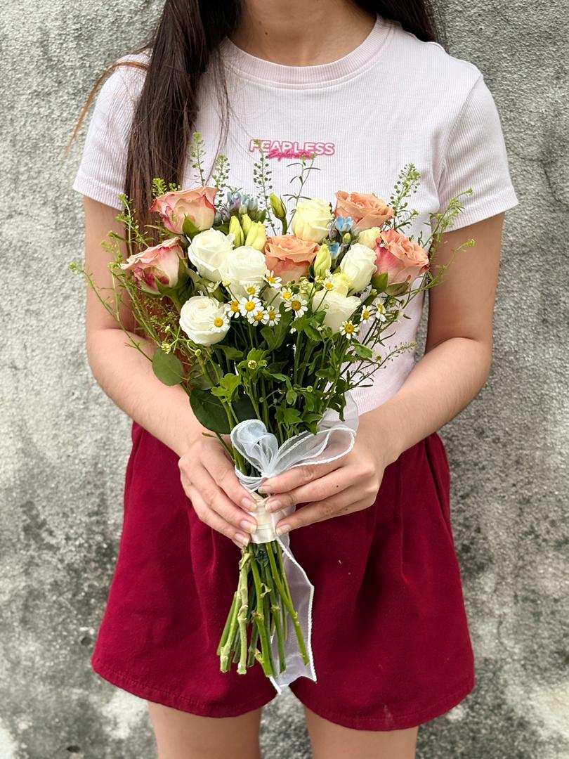 SPRING VOWS BOUQUET (CAPPUCCINO)