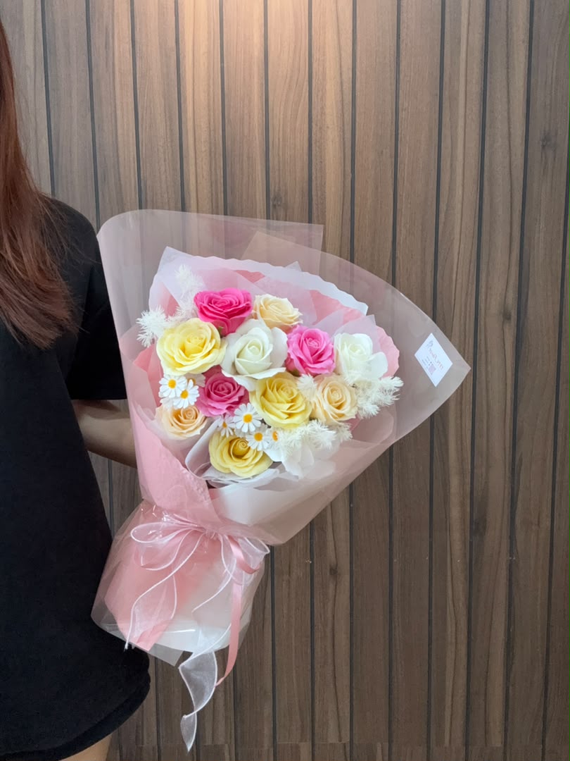 SUN-KISSED PETALS