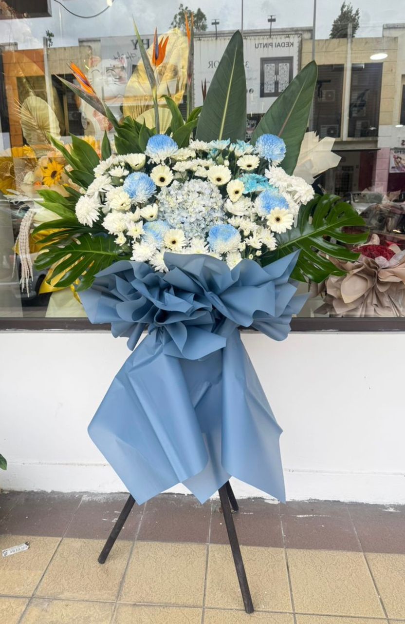 CONDOLENCES FLOWER STAND 24