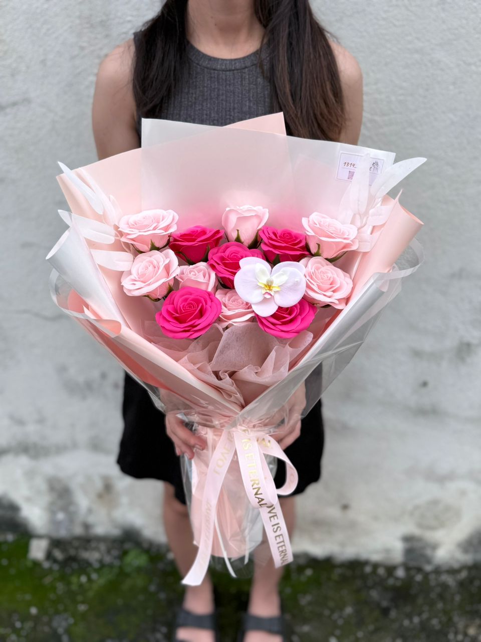 ROSE HUSH 玫瑰轻语