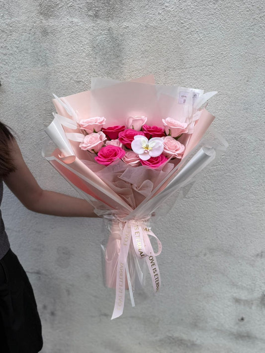 ROSE HUSH 玫瑰轻语