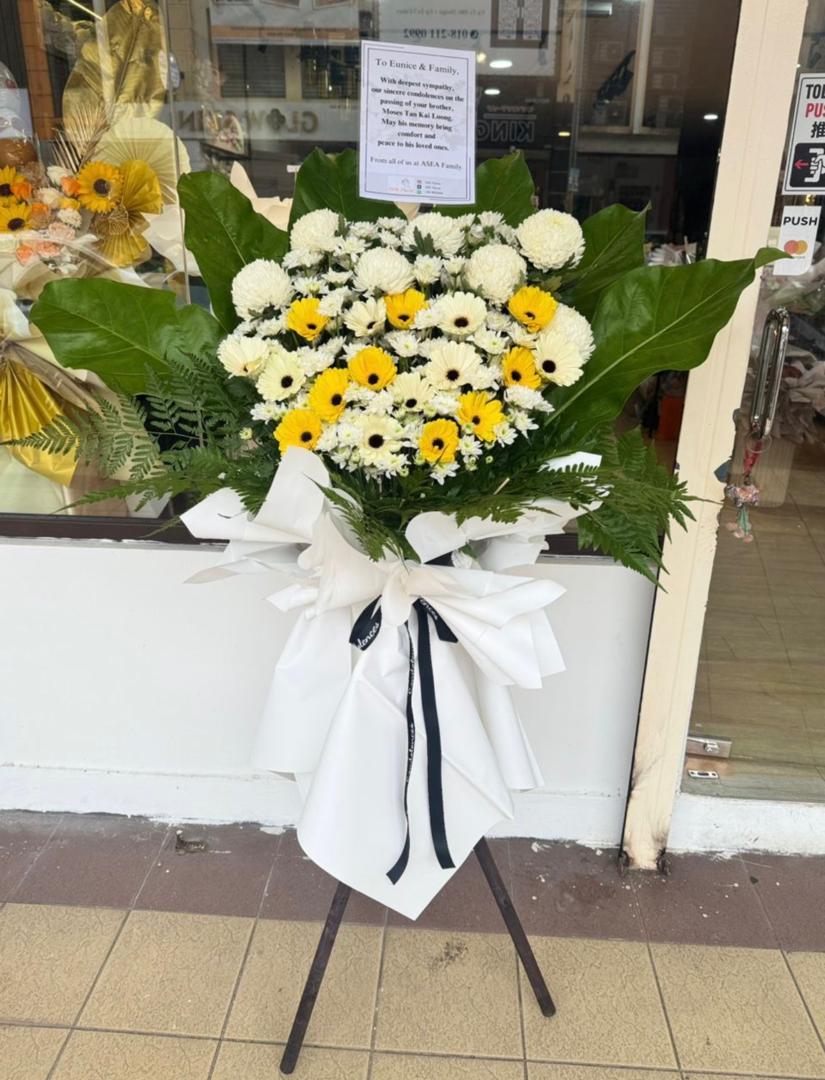 CONDOLENCES FLOWER STAND 26