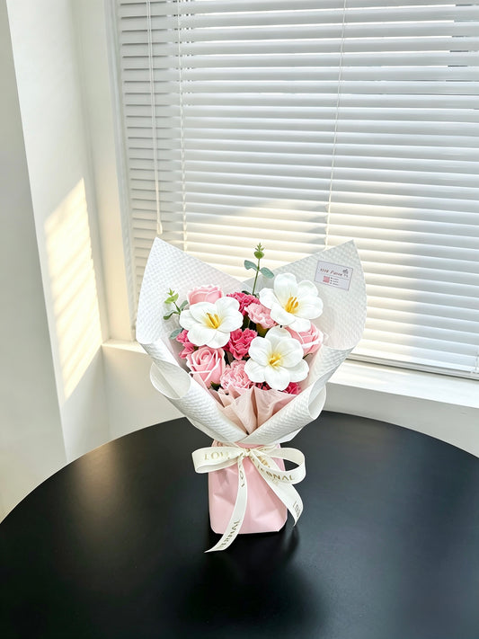 BLUSH PLUMERIA