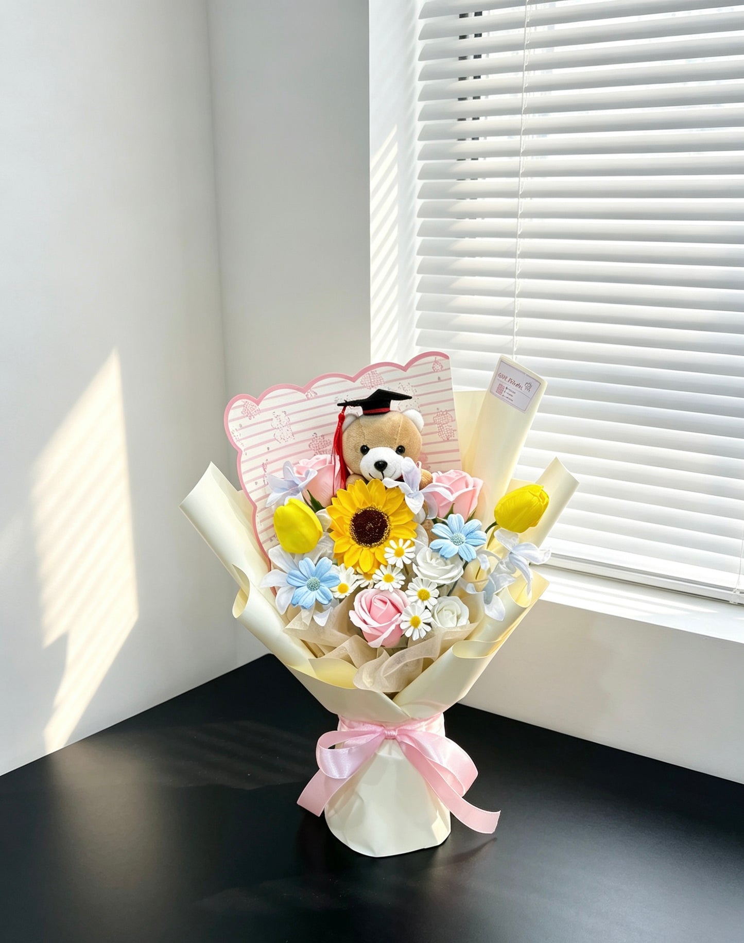 RADIANT GRAD