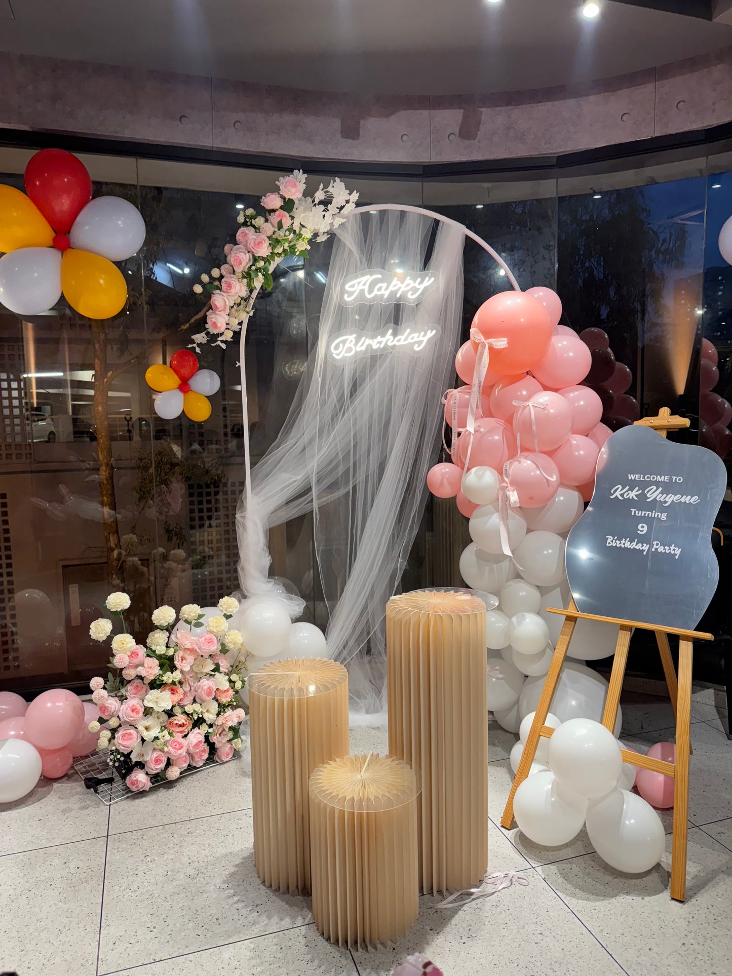 Rent -Flower Garland Arch