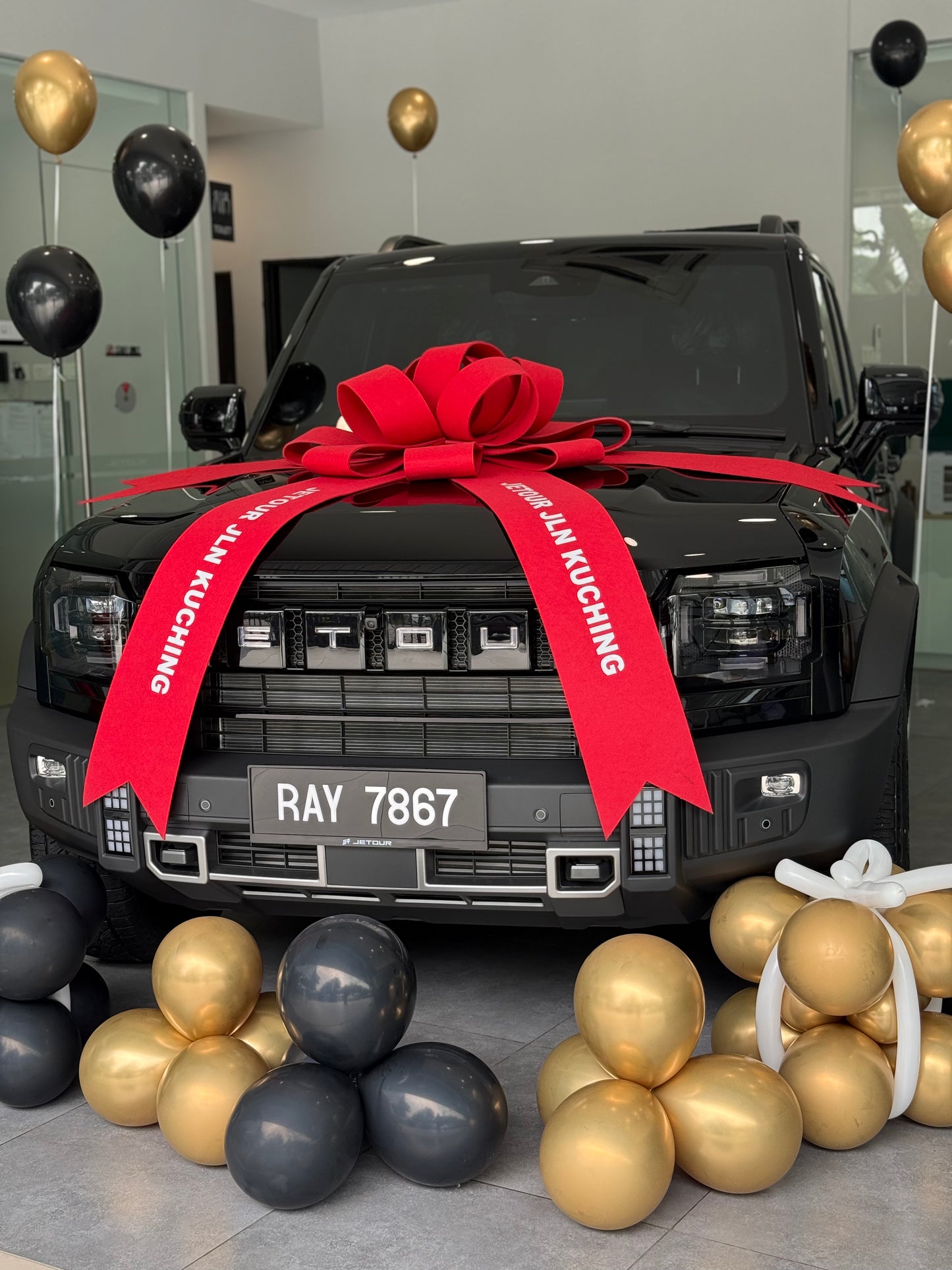 CONGRATULATIONS FOR THE NEW CAR - BALLOON DECO (BLACK GOLD)