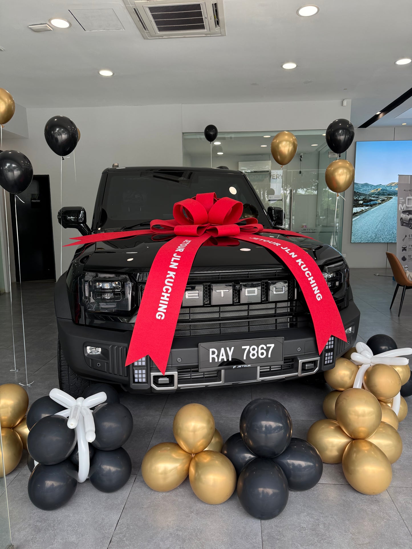 CONGRATULATIONS FOR THE NEW CAR - BALLOON DECO (BLACK GOLD)