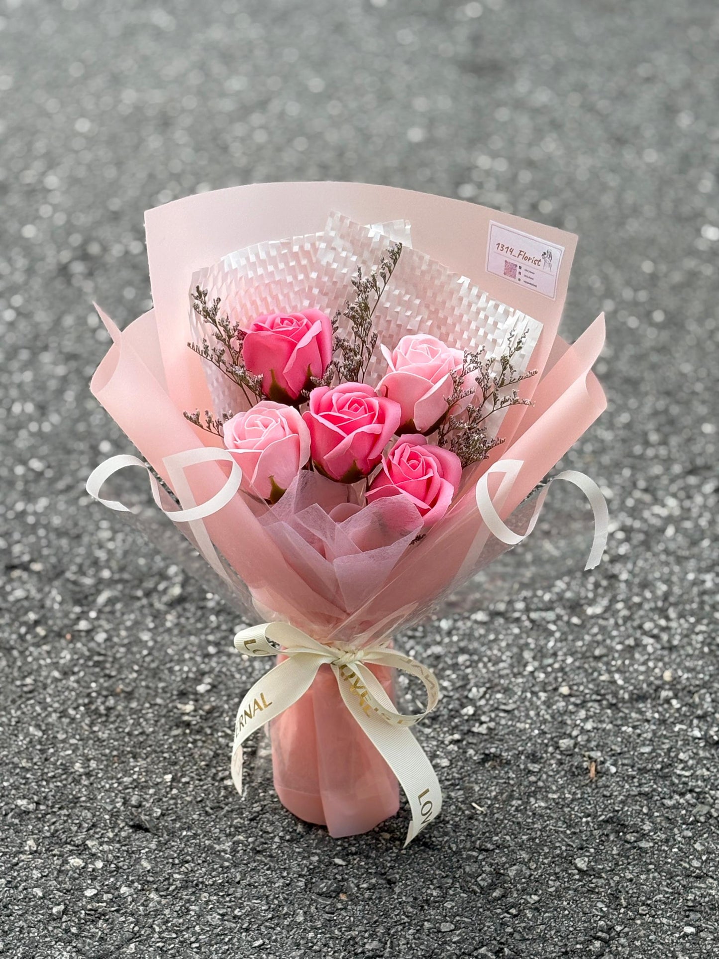 WHISPERED LIGHT (PINK)