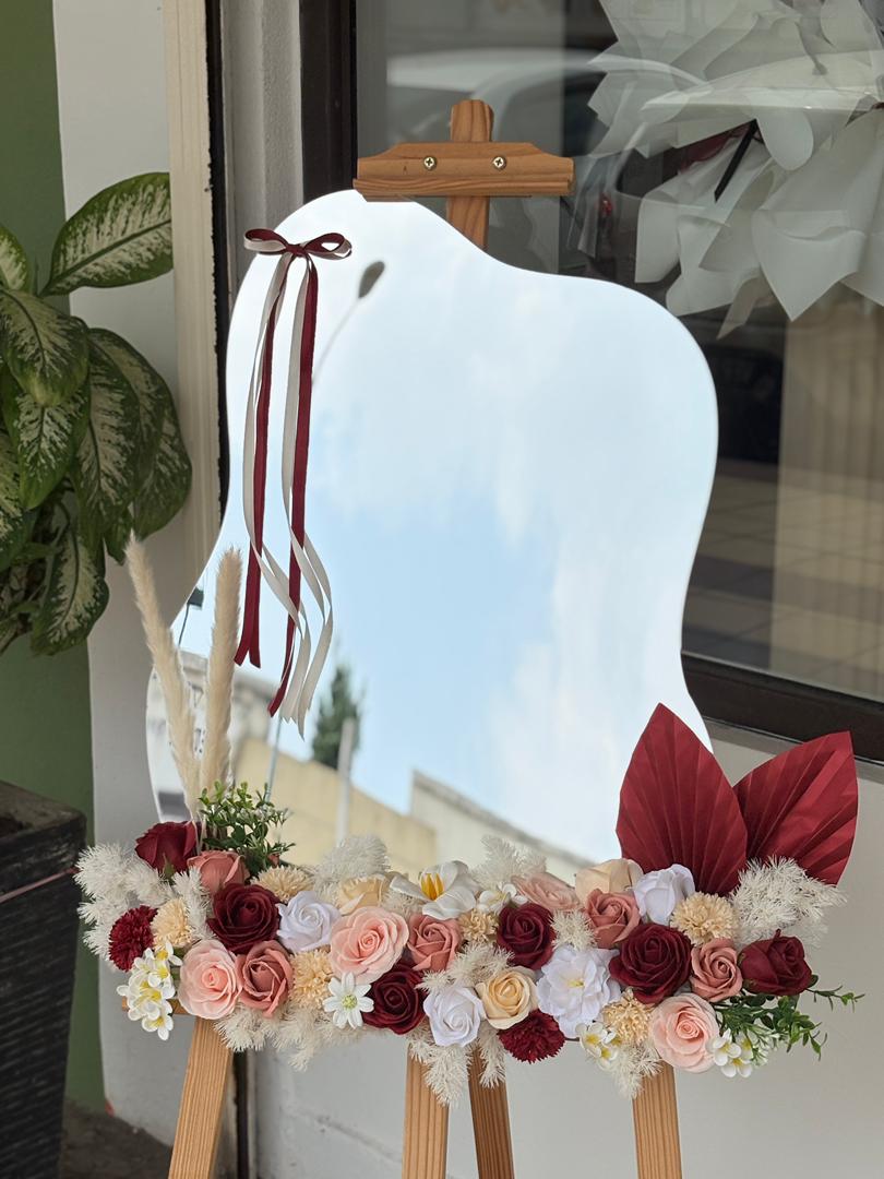 GRAND OPENING MIRROR FLOWER STAND - RED SERIES