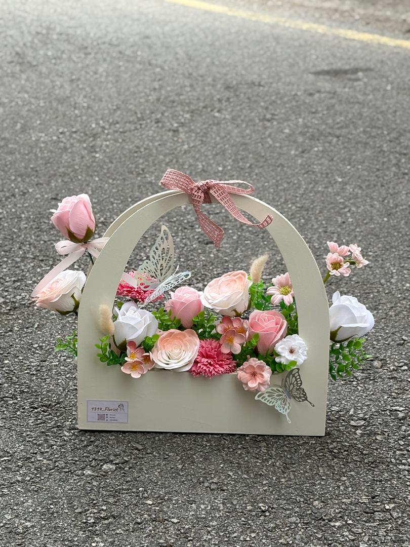 ROMANCE BOX