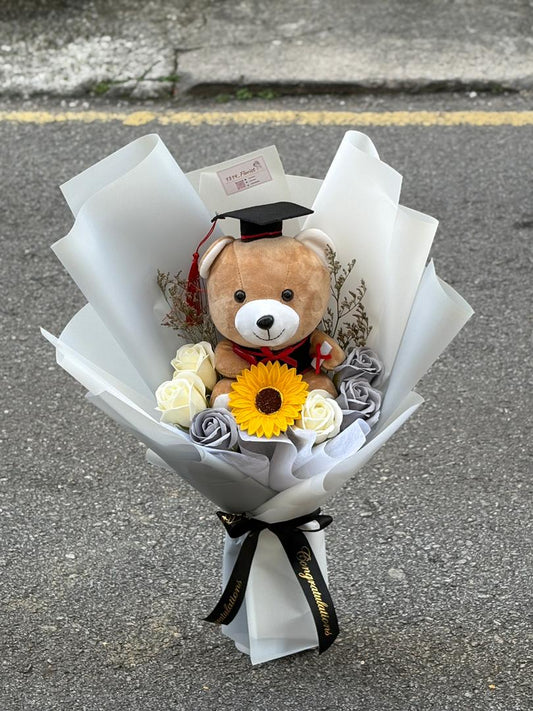 GREY SERIES MEDIUM CONVO BEAR