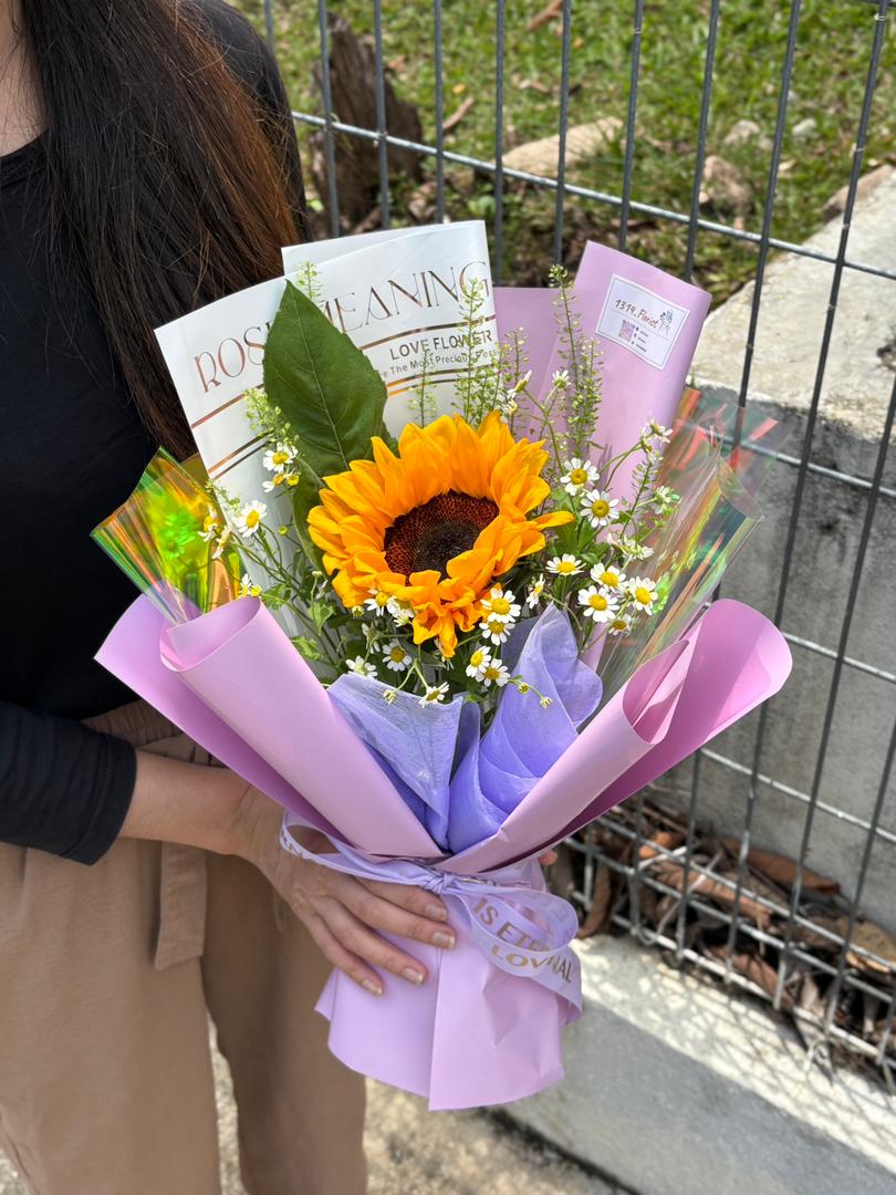 LITTLE SUNSHINE BOUQUET 2.0 (PURPLE)