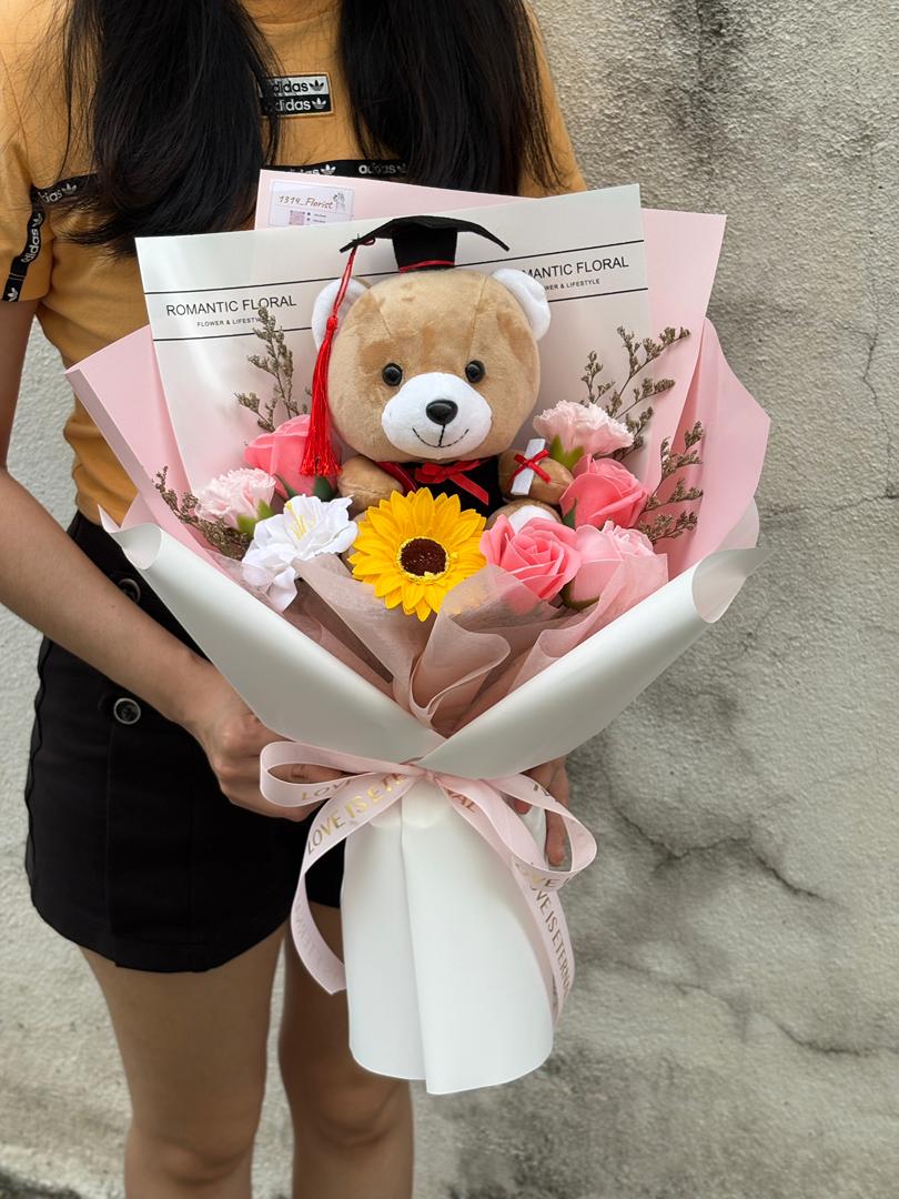 PINKISH GLOW CONVO BOUQUET