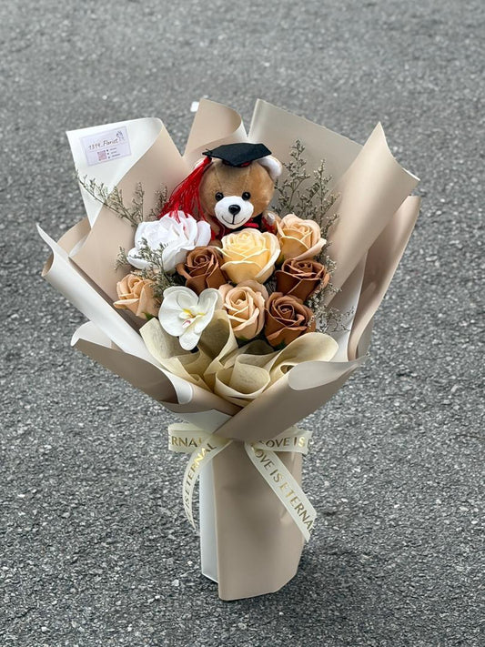 WISE BEAR CONVO BOUQUET