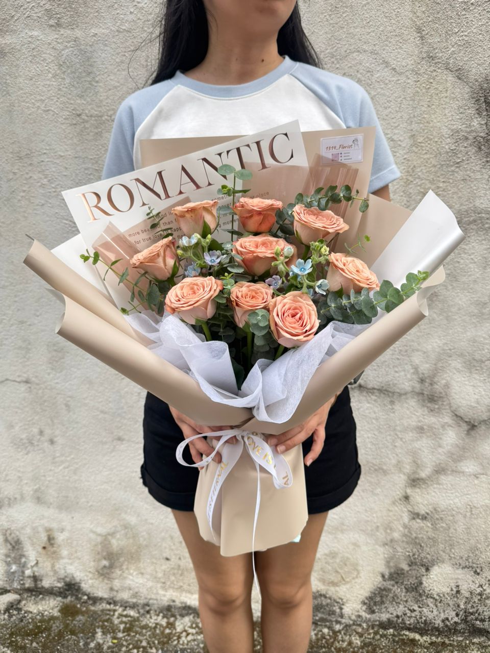 ROMANTIC PEACH GARDEN