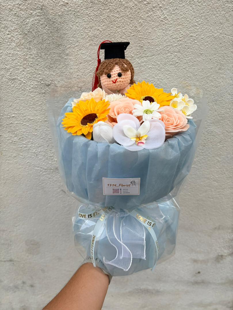 BRIGHT FUTURES CONVO BOUQUET (BLUE SERIES)
