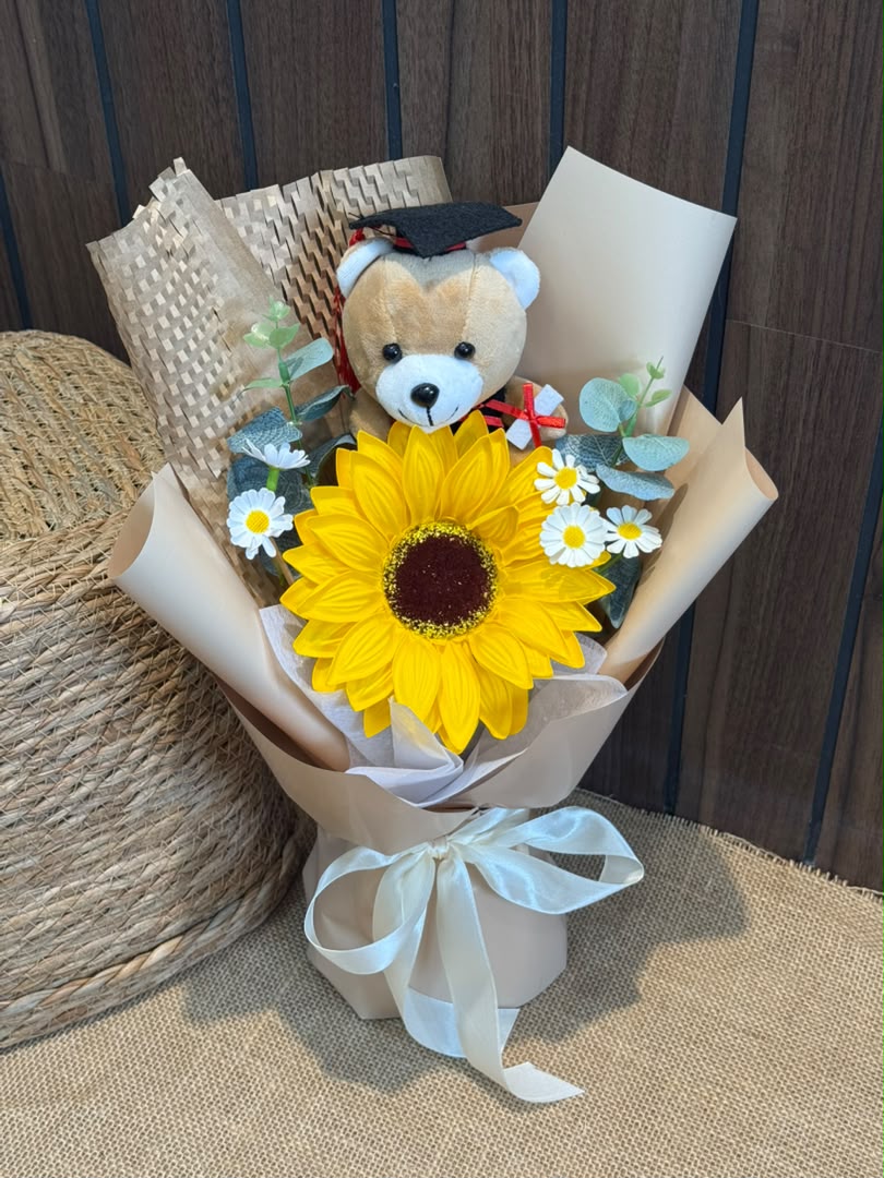 SOL BEAR FLORALS