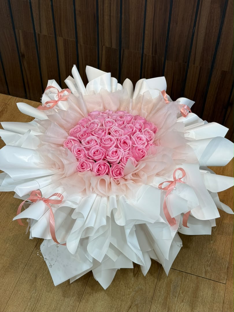 PETAL CASCADE