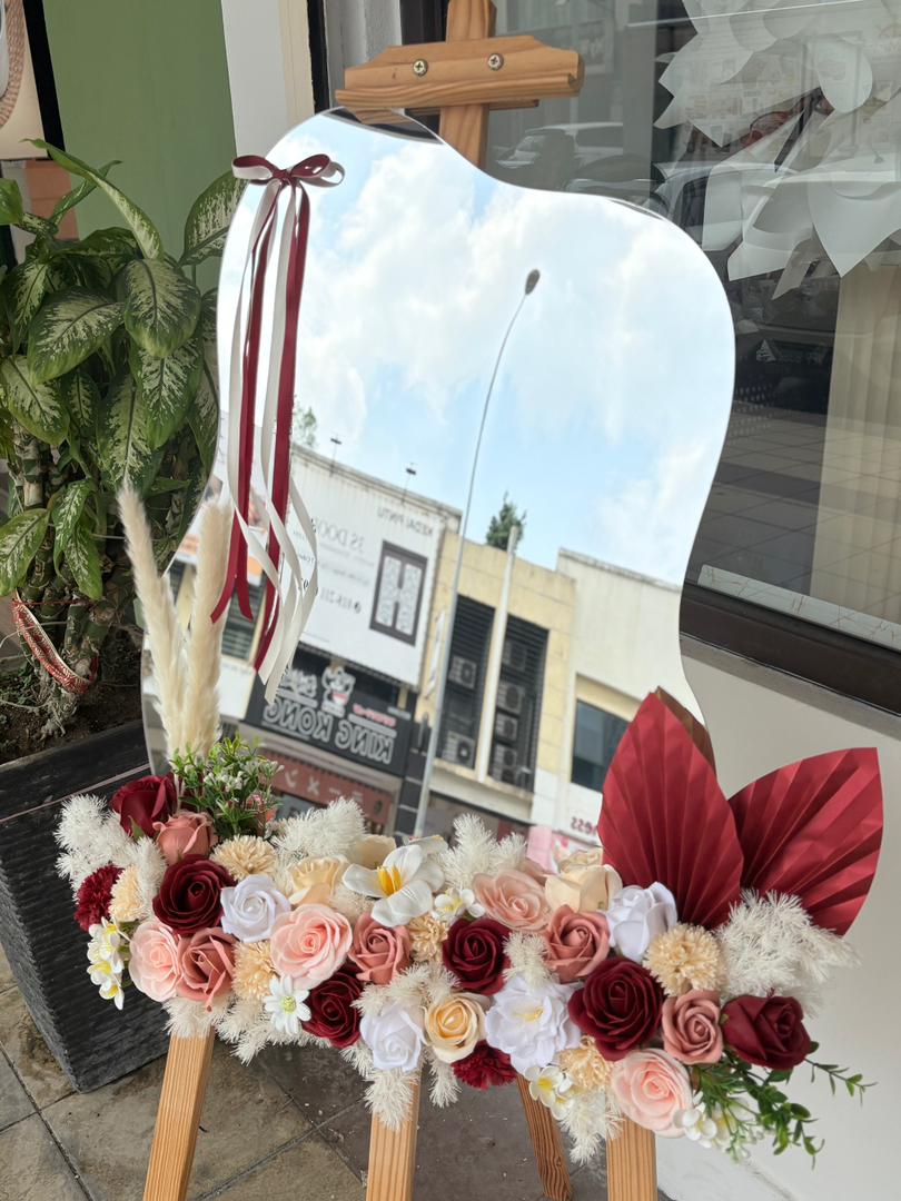 GRAND OPENING MIRROR FLOWER STAND - RED SERIES