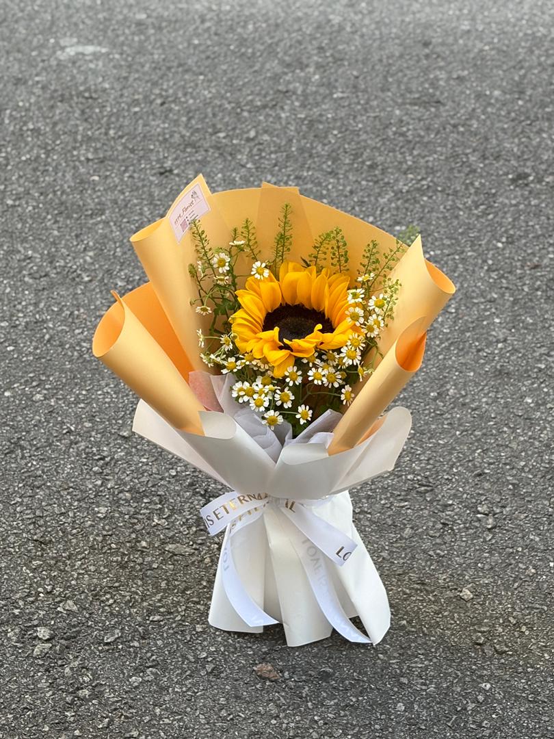 LITTLE SUNSHINE BOUQUET