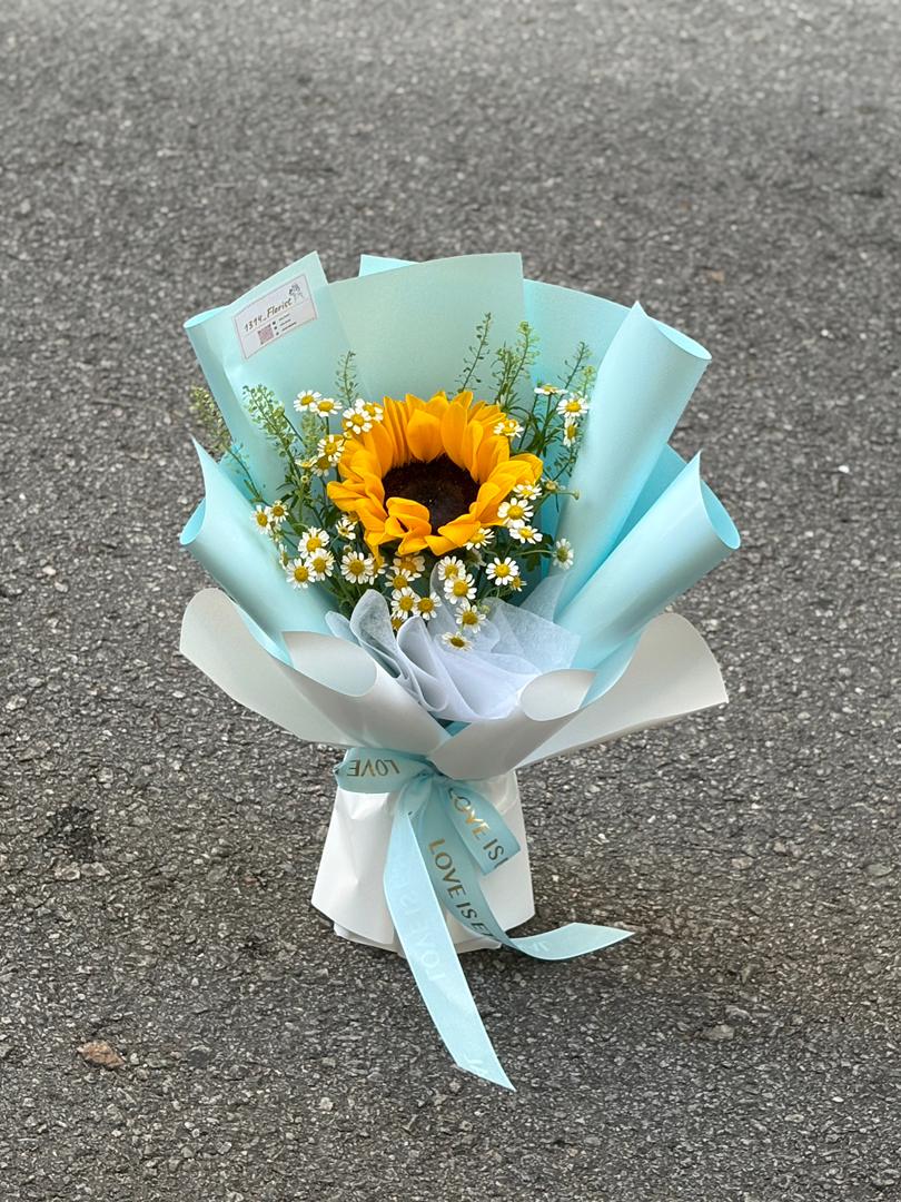 LITTLE SUNSHINE BOUQUET