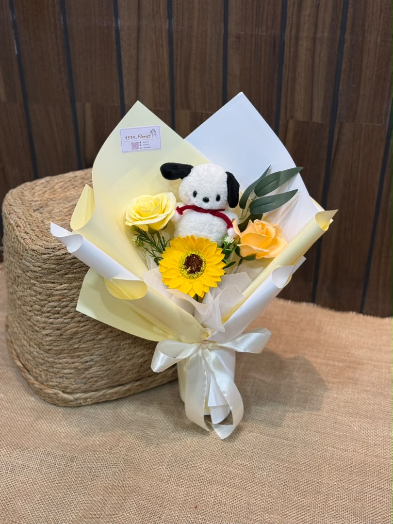 FLUFFY HUG BOUQUET