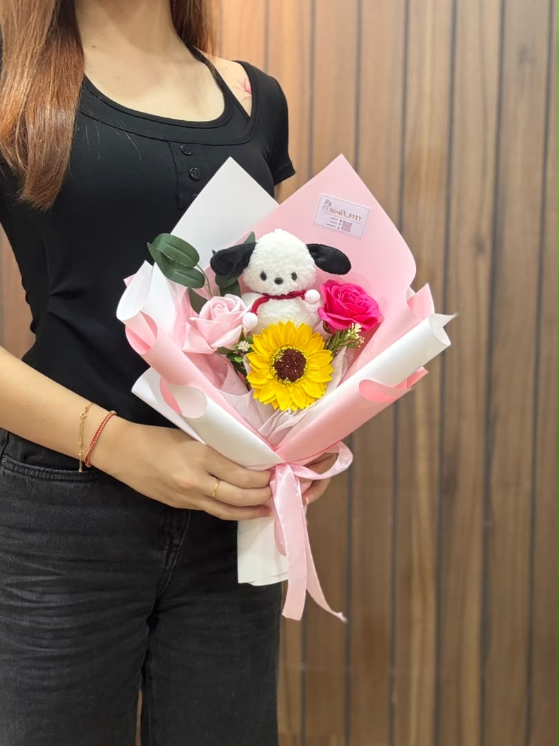 FLUFFY HUG BOUQUET
