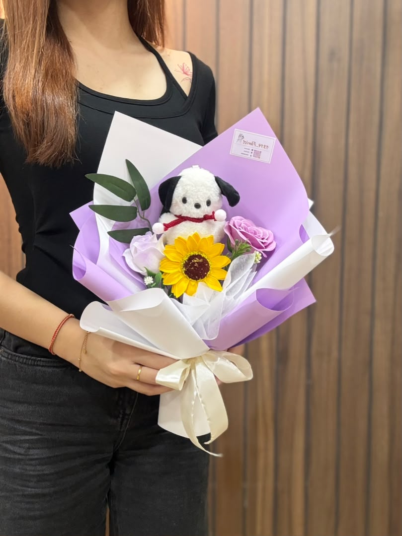 FLUFFY HUG BOUQUET