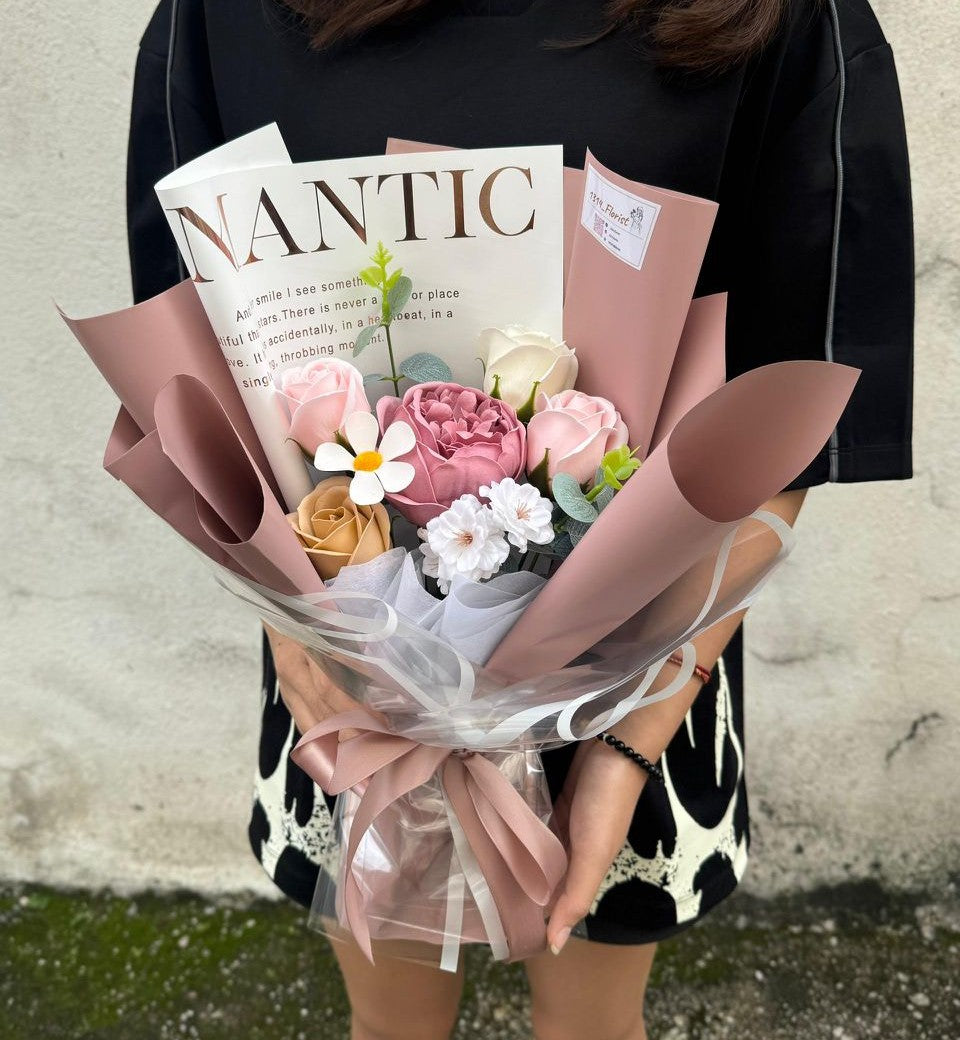 ROSEWOOD HUSH 红木玫瑰轻语