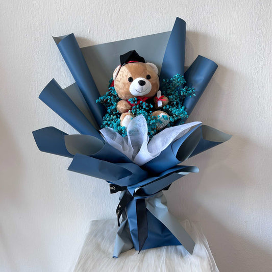 CONVO BEAR BLUE BABY BREATH FLOWER BOUQUET